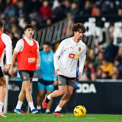 André Almeida vuelve a una convocatoria cinco meses después