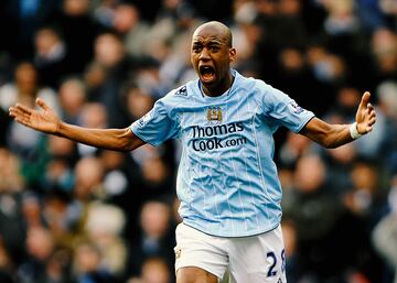 Canterano del FC Sion suizo llegó en 2007 al Manchester City. Ha pasado por equipos como el Stade Rennais FC, Eintracht Fráncfort, AS Saint-Étienne, SC Friburgo, Chievo Verona o Leicester City.