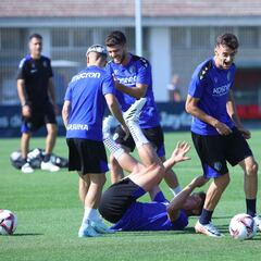 Aimar se incorpora a los entrenamientos tras ganar el oro olímpico