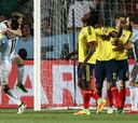 Argentina golea a Colombia en San Juan y vuelve al repechaje