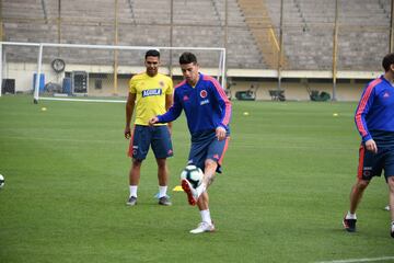 Los dirigidos por Carlos Queiroz realizaron el reconocimiento del estadio Monumental, donde enfrentarán a Perú en juego amistoso.