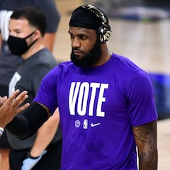 La felicidad de LeBron: "Mi gente votó para sacar vuestros culos"