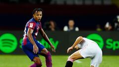 Koundé devuelve la solidez al Barcelona