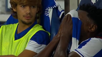 Samu, lesionado entre lágrimas