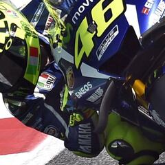 Rossi y Maverick ya trabajan juntos y pole del italiano