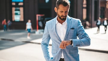 El reloj retro de Festina que cuesta menos de 50 euros y parece relojería de lujo: “Es espectacular” y puedes encontrarlo en Amazon.