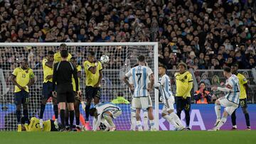 El desconocido récord que Messi le igualó a una leyenda chilena