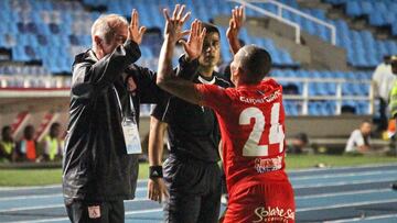 Am&eacute;rica de Cali visita al Bucaramanga. El equipo rojo quiere seguir peleando la punta del campeonato 