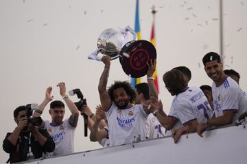 Los jugadores durante la celebración en Cibeles. 