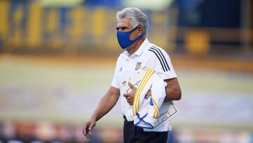 'Tuca' Ferretti haría cambios por ausencias de seleccionados