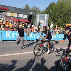 Un espontáneo se coló en la celebración del Ineos