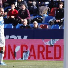 Aleix Vidal vuelve a disculparse por criticar a Garitano