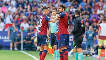 29/09/24 PARTIDO SEGUNDA DIVISION
LEVANTE UD - UD ALMERIA
CAMBIO SUSTITUCION PABLO MARTINEZ VICENTE IBORRA