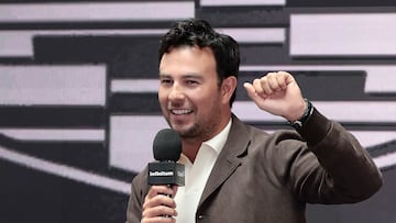 MEX994. CIUDAD DE MÉXICO (MÉXICO), 27/08/2025.- El piloto del equipo Cadillac de Fórmula 1, Sergio Pérez, habla durante una rueda de prensa este miércoles, en Ciudad de México (México). Checo Pérez afirmó que cree que la escudería Cadillac será su último gran proyecto en la Fórmula Uno. EFE/José Méndez