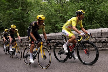 Adam Yates durante la etapa de hoy.