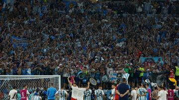 Así vivió la afición argentina la victoria ante Australia en Qatar