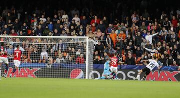 4-1. Ferrán Torres marcó el cuarto gol.