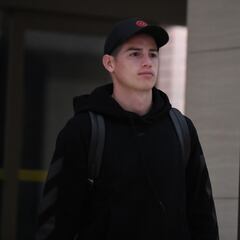 James Rodríguez ya está en Seúl con la Selección