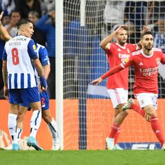 El Benfica se mantiene líder tras vencer el clásico contra el Oporto