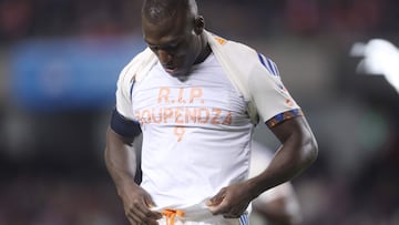 Bouanga y Denkey rinden homenaje a Boupendza en la MLS