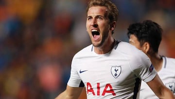 El delantero ingl&eacute;s del Tottenham, Harry Kane, durante un partido de Champions League.