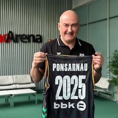 Jaume Ponsarnau renueva hasta 2025 con el Bilbao Basket