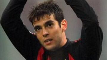 El Milán sigue soñando con el regreso de Kaká.