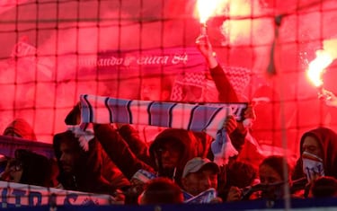 Neymar wants bottle-throwing Marseille fans punished