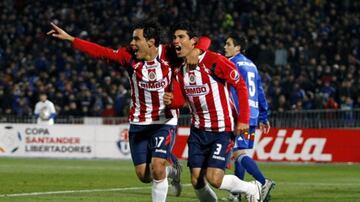 En las semifinales de la Copa Libertadores del 2010, las Chivas empataron en casa a un tanto contra la Universidad de Chile. Para la vuelta, el Rebaño se impuso 3-0 en casa de los chilenos y con ello obtuvo su pase a la final del certamen.