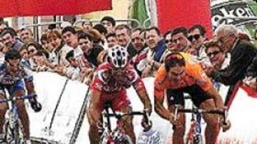 <b>UNIVERSITARIO.</B> David Herrero compagina bien estudios y bicicleta.