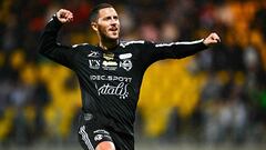 Hazard insists he has “no regrets” over retirement decision