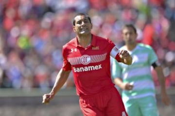 El capitán paraguayo es el jefe de la zaga central del Toluca. Participó en 16 de los 17 partidos del Apertura 2016.