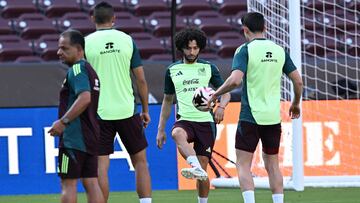Jugadores de la Selección Mexicana durante un entrenamiento.
