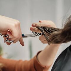 Ciclo lunar en mayo 2025: qué días es recomendable cortarse el pelo