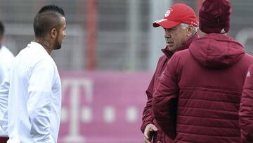 Ancelotti: "Arturo Vidal está citado y mañana decidiré si juega ante PSV"