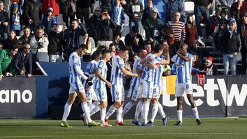 La plantilla del Leganés, celebrando un gol durante un partido.