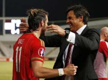 Fase de clasificación Eurocopa 2016. Chipre-Gales. Chris Coleman y Bale.