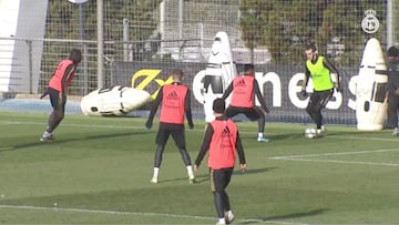 Bale on form in Real Madrid training: three moments of quality