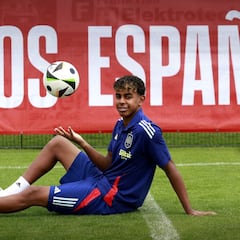 Lamine Yamal: “Espero llegar lejos en la Euro, así veré los Juegos por la tele”