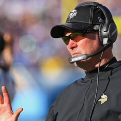 Mike Zimmer quiere que Aaron Rodgers se retire