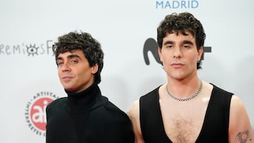 Los guionistas y directores Javier Ambrossi (i) y Javier Calvo (d)posa durante la alfombra roja de la 29 edición de los Premios José María Forqué, en IFEMA MADRID Palacio Municipal, a 16 de diciembre de 2023, en Madrid (España). Los Premios Cinematográficos José María Forqué, conocidos como ‘Premios Forqué’, fueron creados en 1996 por la Entidad de Gestión de Derechos de los Productores Audiovisuales (Egeda) para honrar la memoria de José María Forqué, figura en la cinematografía española y primer presidente de Egeda. EGEDA creó el premio con el objetivo de difundir la importancia de la industria audiovisual española e impulsar la figura del productor cinematográfico.
16 DICIEMBRE 2023;MADRID;ALFOMBRA ROJA;PREMIOS FORQUÉ;29 EDICIÓN
A. Pérez Meca / Europa Press
16/12/2023