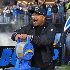 Are the Los Angeles Dodgers trading their future away with contract deferrals?