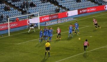 Beñat marca el 0-2. 