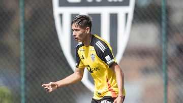 Bombazo en Brasil: Iván Román será compañero de un ex Real Madrid