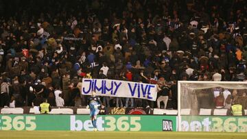 La grada de Riazor homenajea a Jimmy.