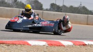 LA MÁQUINA. El F-2 Derbyshire con motor Honda CBR 600 es la apuesta de Jacobo y Juan para disputar el TT de la Isla de Man en 2014.