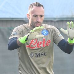 David Ospina entrena por primera vez con Napoli tras esguince