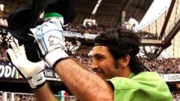 <b>INVESTIGADO.</b> Gianluigi Buffon, portero de la Juventus y ex del Parma, ha tenidoq ue acudir a la Fiscalía dentro de las investigaciones por el escándalo de las estafas.
