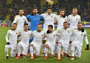 Arriba, Kostas Manolas, Alisson Becker, Federico Fazio, Kevin Strootman y Edin Dzeko. Abajo, Alessandro Florenzi, Diego Perotti, Radja Nainggolan, Cengiz Ünder, Aleksandar Kolarov y Daniele De Rossi.