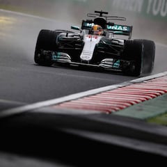 Retraso y poca acción por culpa de la intensa lluvia en Suzuka